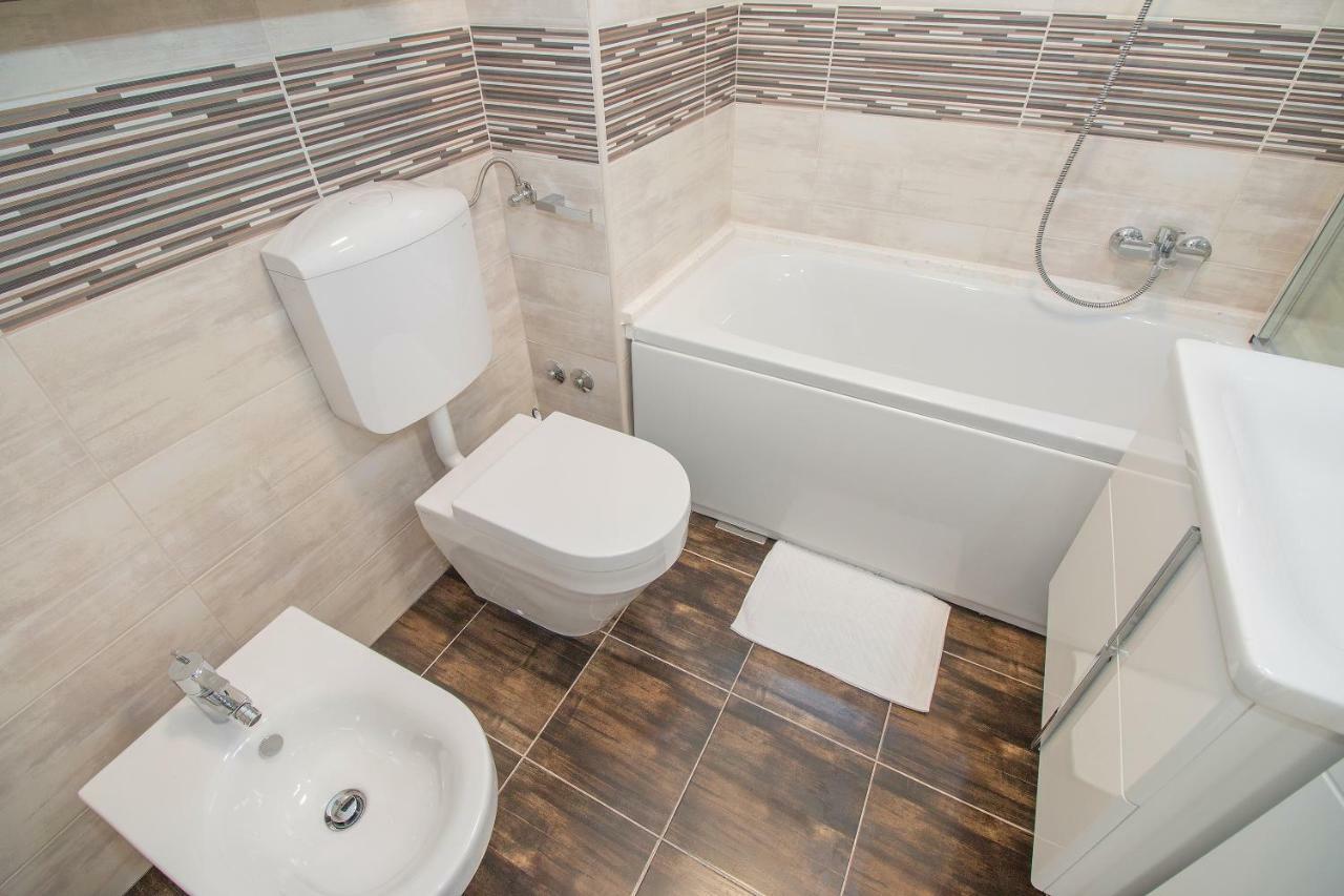 Caisa- Luxury Apartment 20 M From The Sea Zadar Exteriör bild